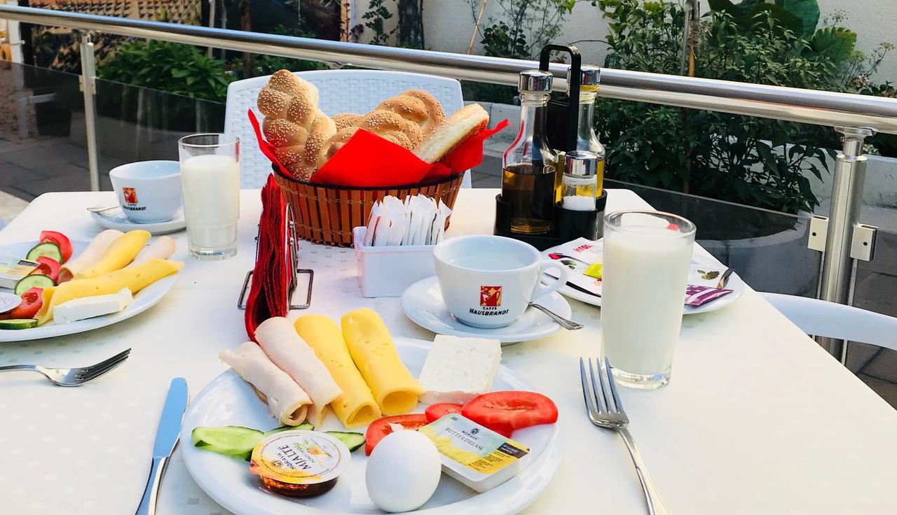 Balani Hotel 3*